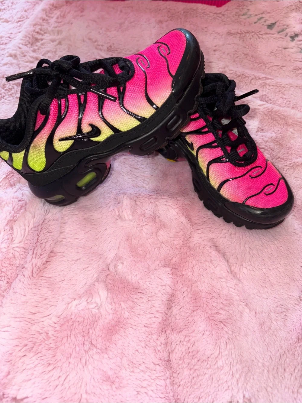 Toddler Gradient Pink to Yellow Athletic Sneakers